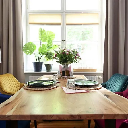 Daire 4 Personen Altbau Nahe Kurfuerstendamm - Othello *